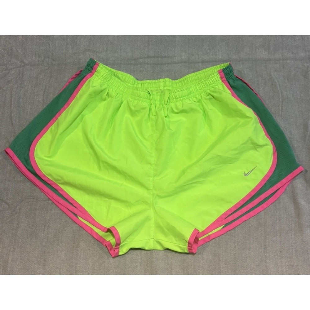 Nike Athletic Shorts Womens Large Dri-Fit Elastic Waist Embroidered Logo Green